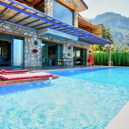 Villa Monte *